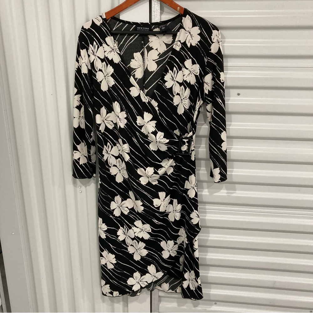 New York & Company Black and Cream Floral Dress